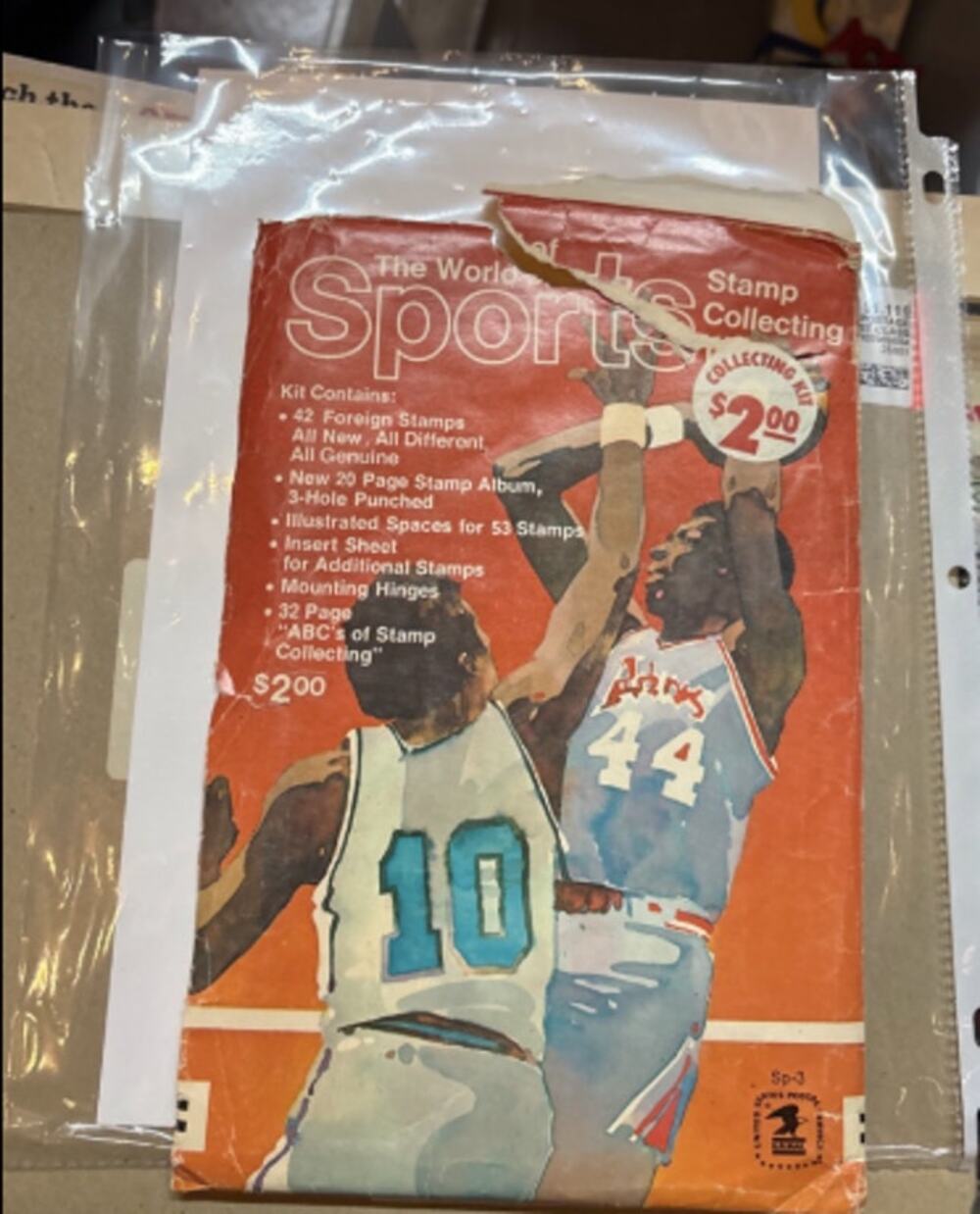 Vintage 1974 USPS World of Sports Stamp Collecting Kit 42 Stamps Album